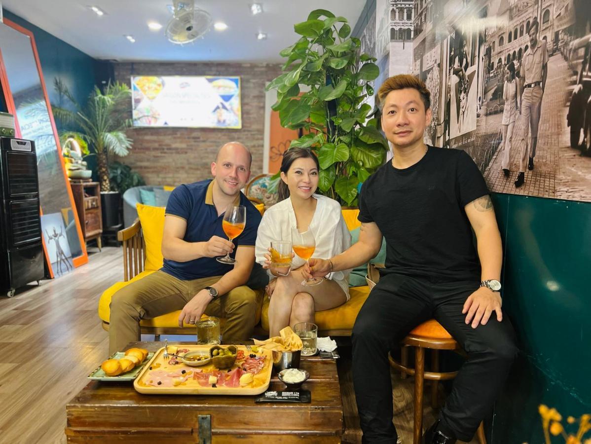 Saigon 118 Hostel And Cafe Thành Pho Ho Chí Minh Esterno foto